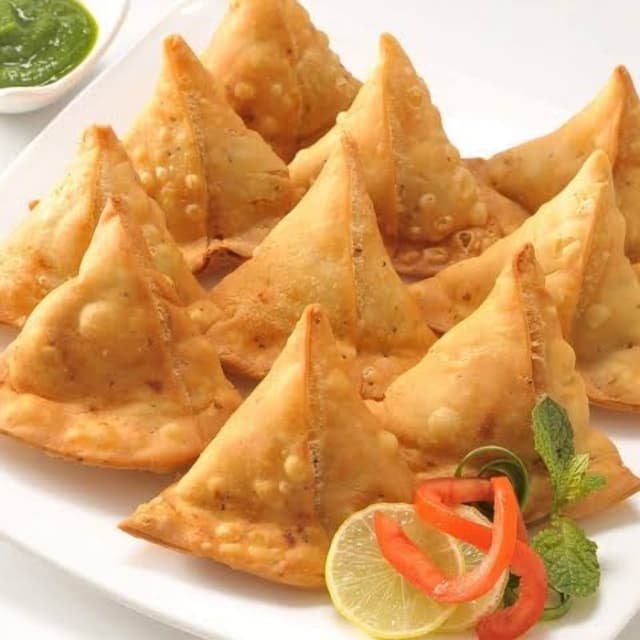 Samosa Aalu 5 pm to 8 pm